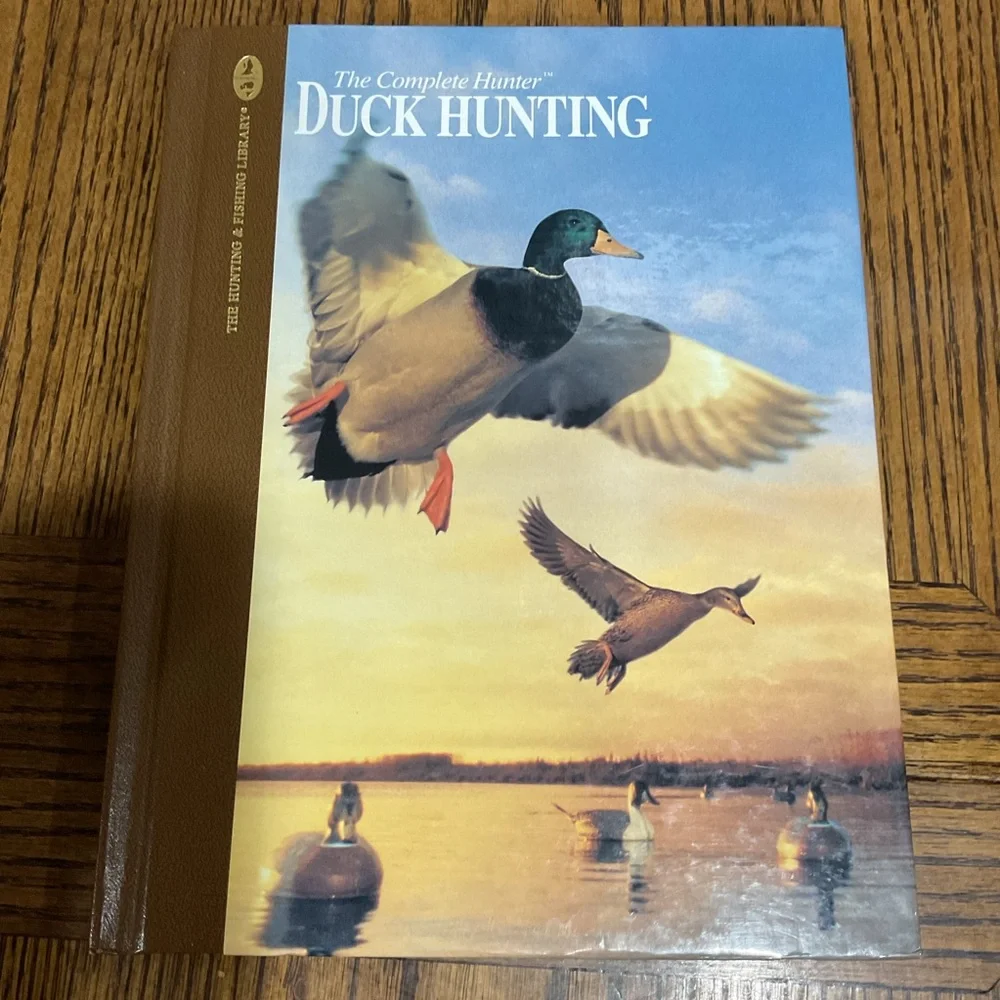N American Hunting Club Wild Bounty and Hunting Rewards Cookbooks +Duck Hunting